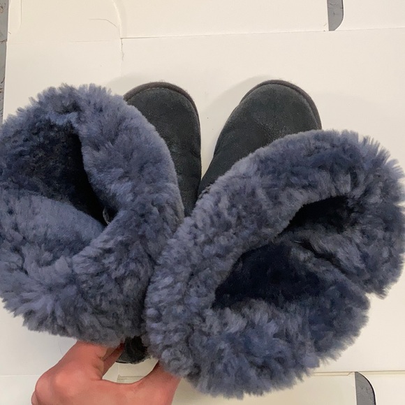 Ugg boots - Picture 6 of 6